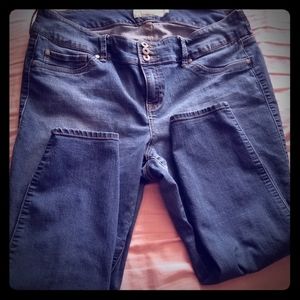 SOLD Torrid jeggings size 22 short